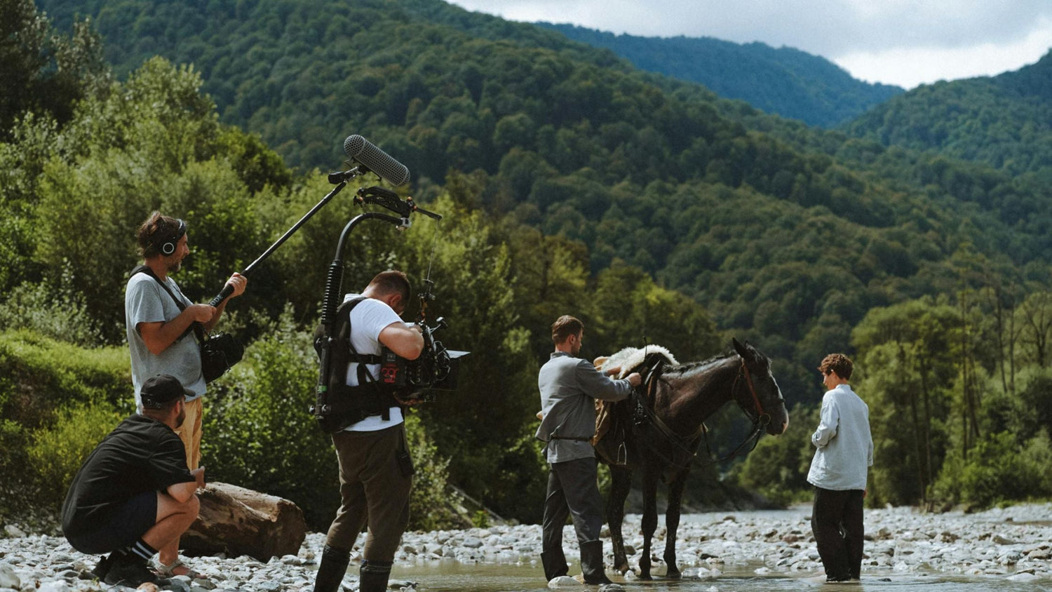 Photography Gear for 2025: What’s Worth Investing In?