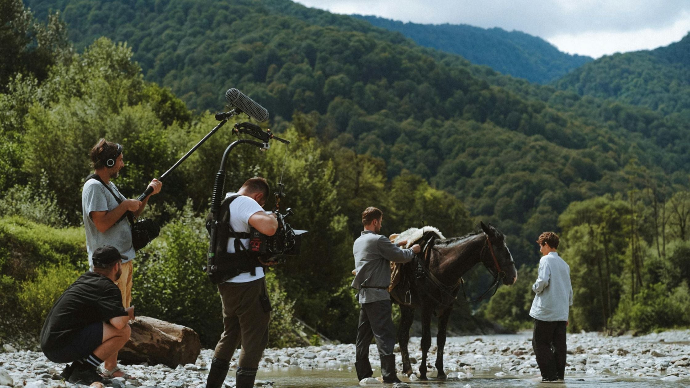 Photography Gear for 2025: What’s Worth Investing In?