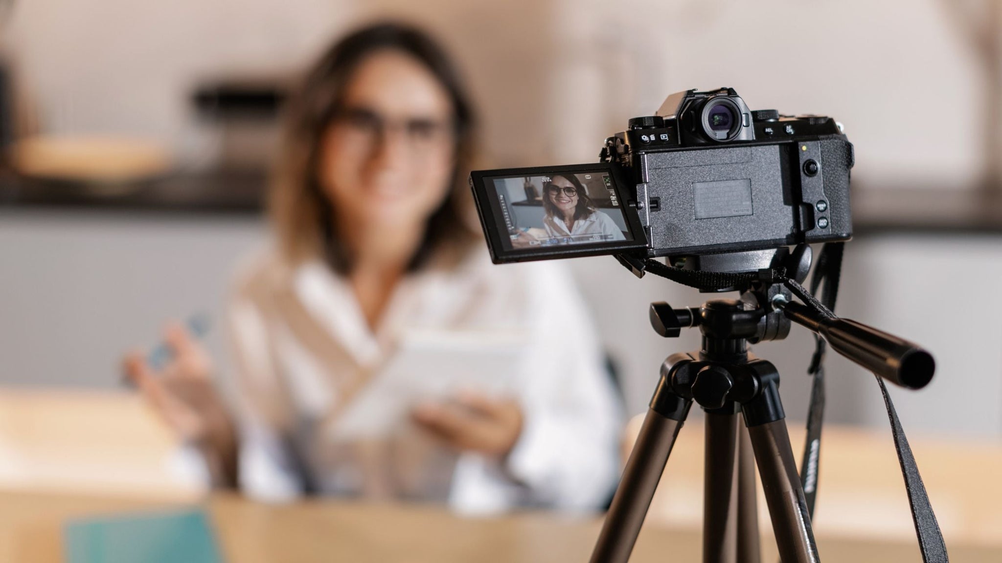 Short, Sweet, and Viral: Filming TikTok-Ready Videos with Oldshark