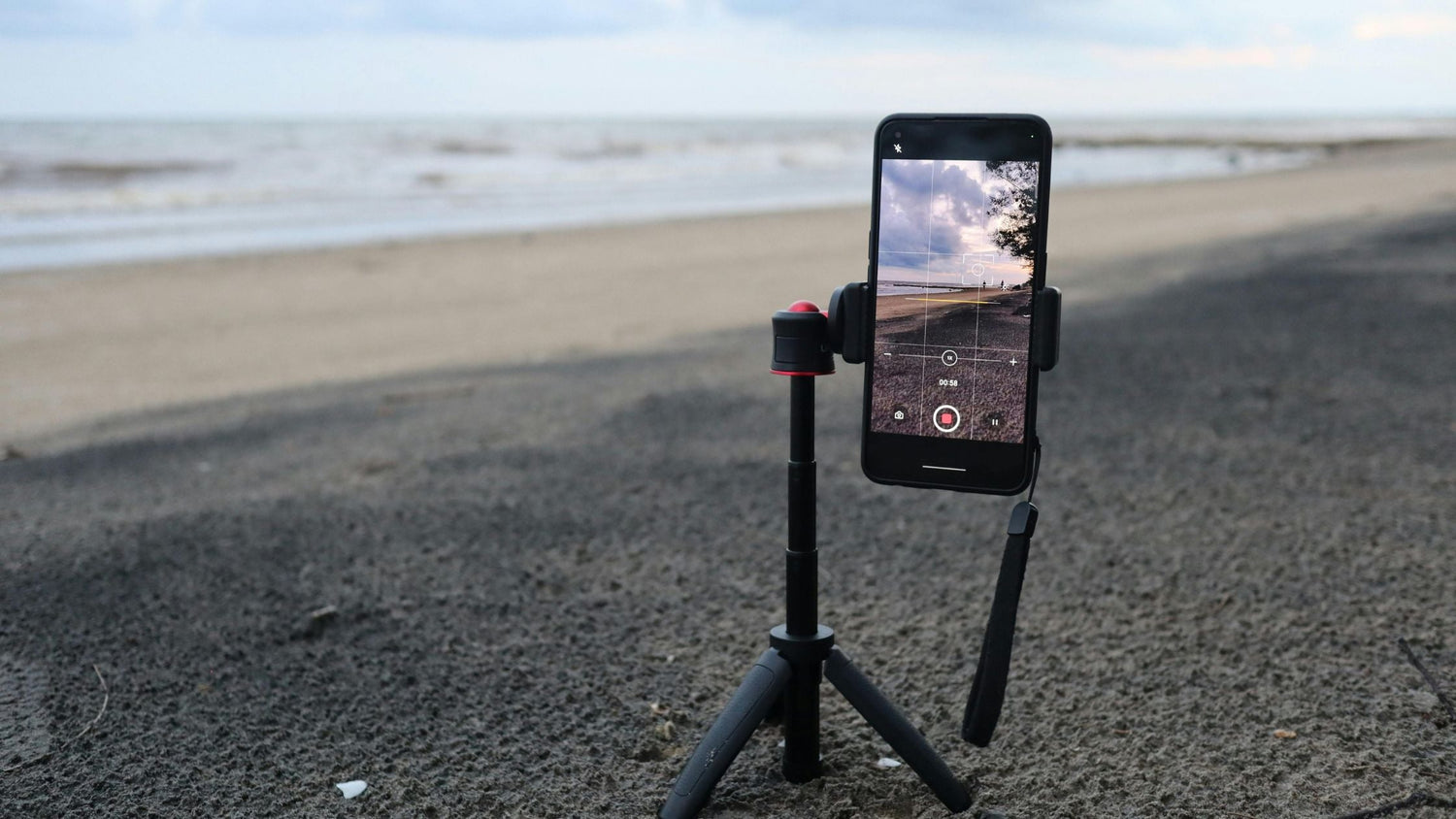 Stay Steady: Oldshark’s Tripods for Smooth and Stable Video Recording